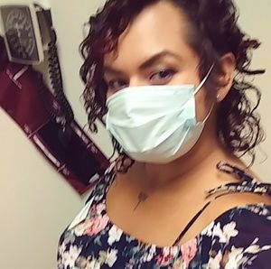 Meet your Posher, Kimberly